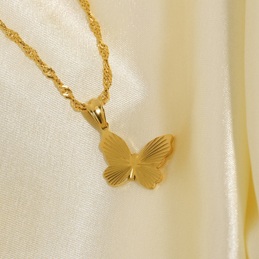 Mariposa Necklace
