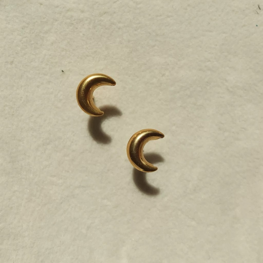 Moon Earrings