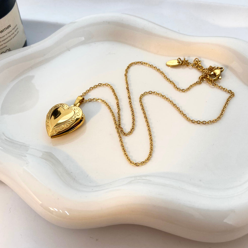 Valentina Necklace