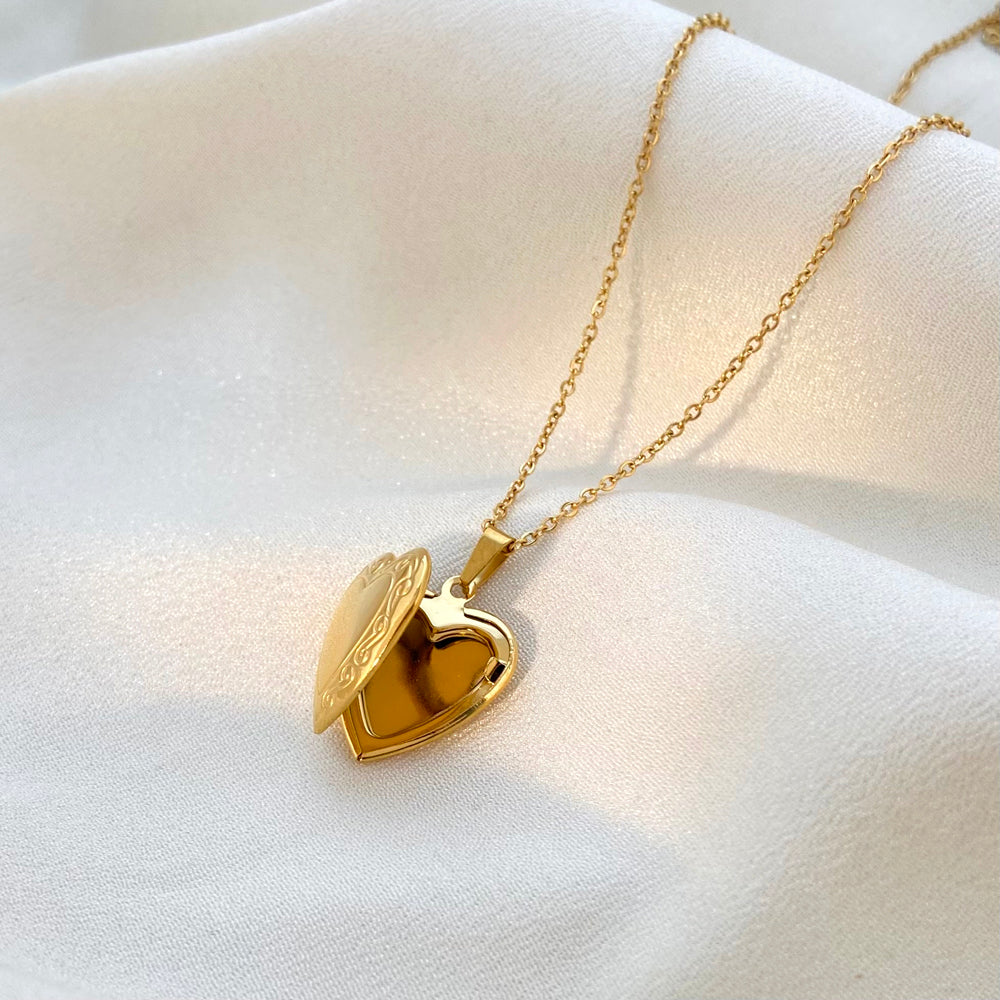 Valentina Necklace